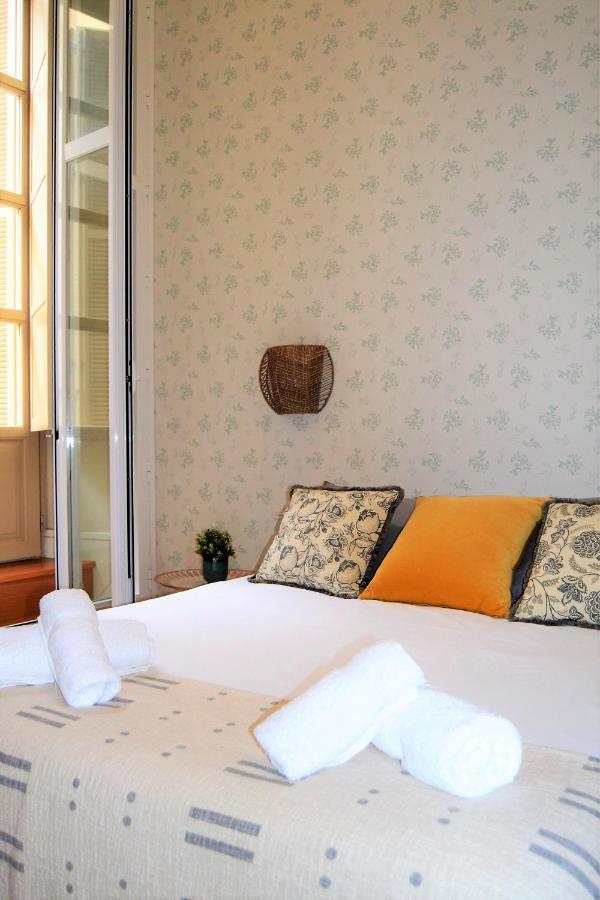 Coqueto Apartamento Junto A La Catedral De Malaga. Apartment Exterior photo